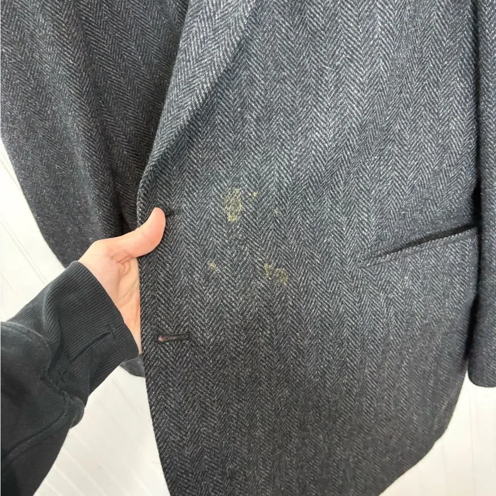 J.d. Christopher wool/lambs wool Elegant Gray double button Herringbone Blazer